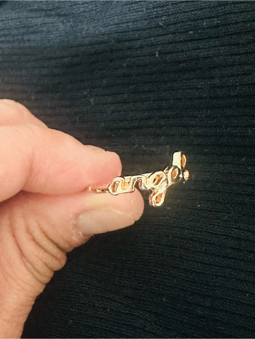 Angel script gold ring - Picture 2 of 2